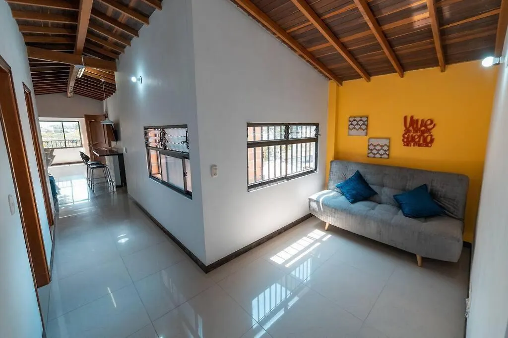 Apartamento Familiar De 3 Habitaciones Mlb401 Μεντεγίν